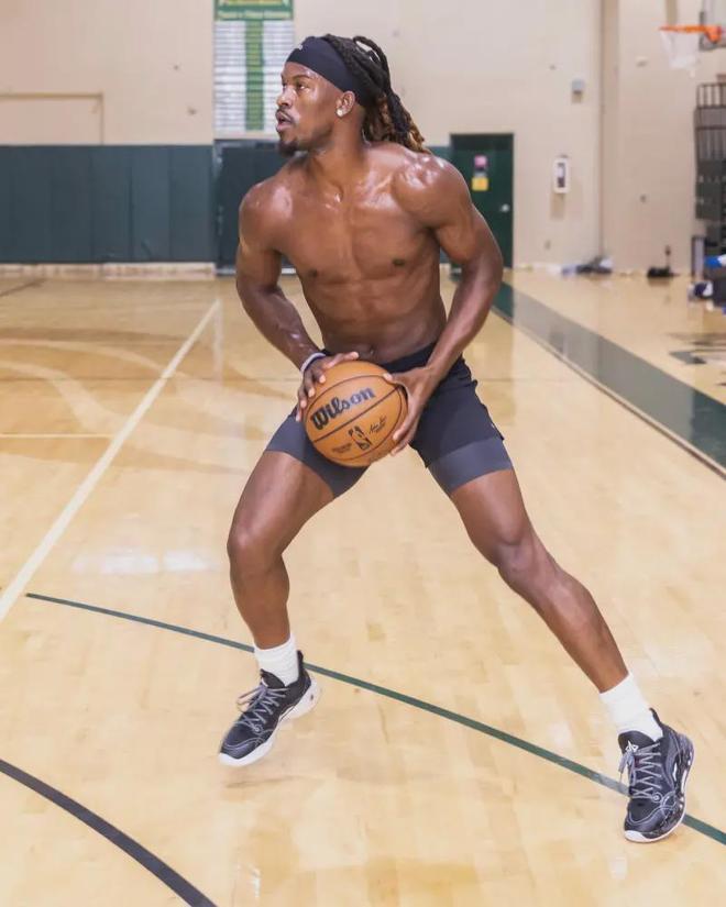 欢的球员时 欢的球员时