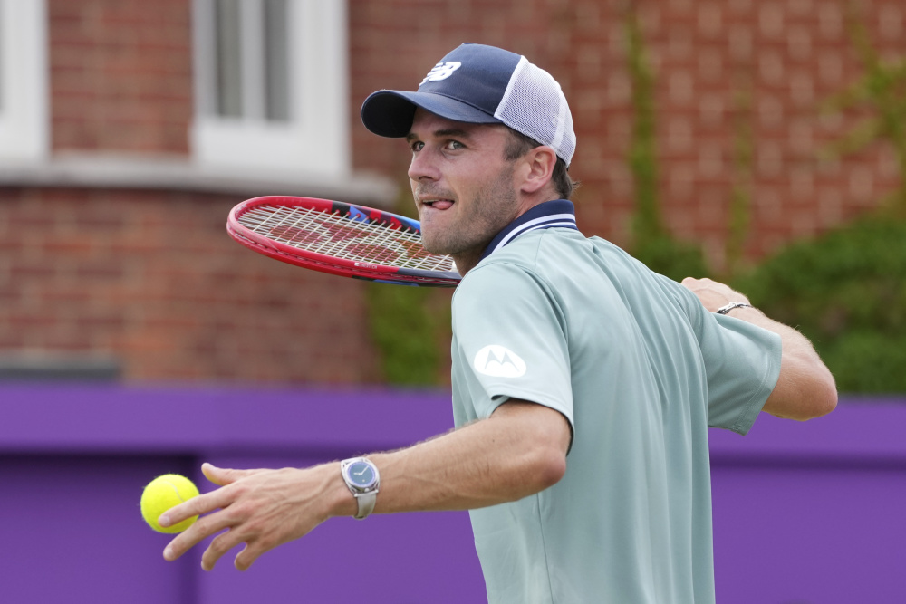 尽管安东尼 尽管安东尼