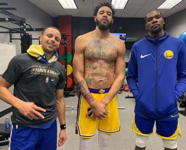 从竞技层面 从竞技层面